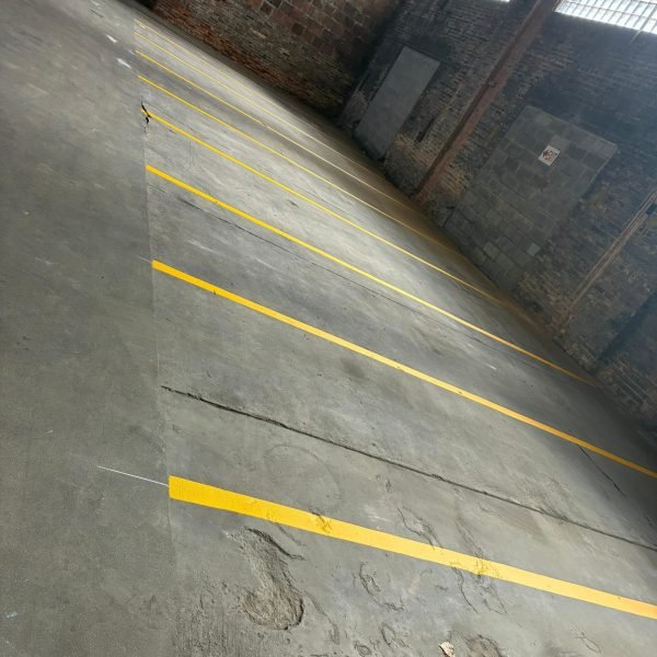 Lineas de parqueo